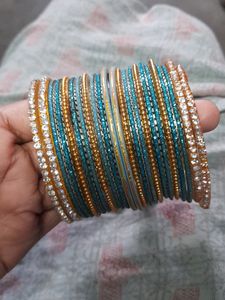 Beautiful  Chudi Set