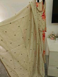 Floral Kurta Dupatta Set.