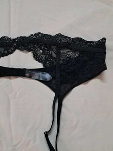 Like  New  Garter  Belt Bra N Panty  Combo