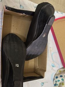 Unique Shoes in Box