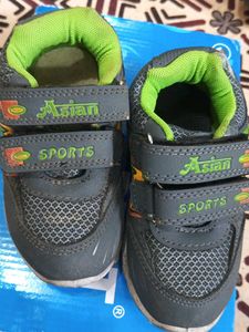 Kids Footwear
