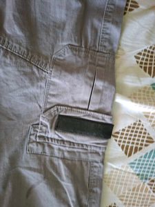 Boy&#39;s Grey Cargo Pants