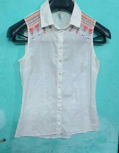 Embroidery Top