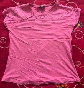 Elegant Pink Top - Casual & Chic