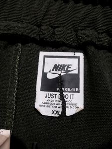 NIKE Trousers