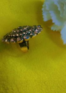 Sparkling Statement Ring