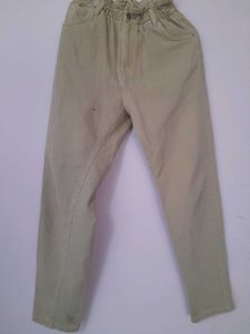 Beige Jeans (Paperbag)