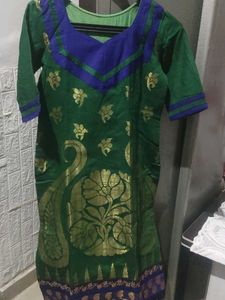 girls High quality silk kurtis.