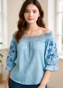 Off-Shoulder Embroidered Top💙💙