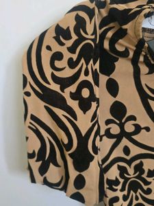 Baroque Print Long Sleeve Crop Top