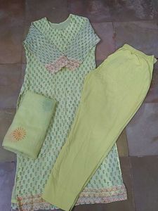 Kurti Set