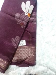 women flower Saree