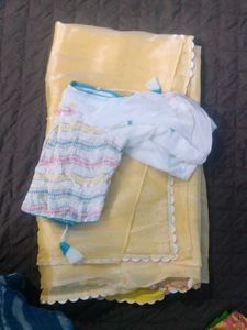 Yellow 🟡 White Netted Saree