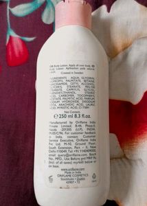 Oriflame Body Lotion From Glow Essentials