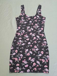 H&amp;M Floral Bodycon Dress