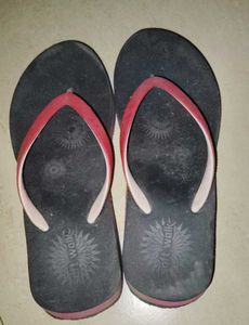 Women'. Slippers