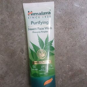 Himalaya Purifying Neem Face Wash