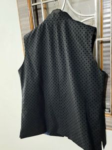 Black Sleeveless Jacket