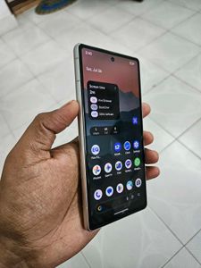 Google Pixel 7a - Excellent Condition! free Case