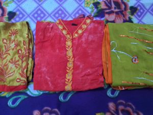 Max Elegant Kurta Set With Dupatta