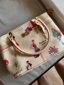 Stylish Tote Bag