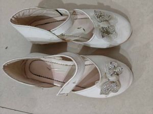 Cute White Sandals
