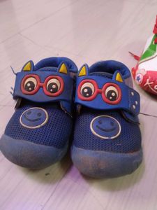 2 Pair Shoes