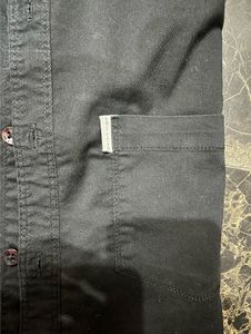 Switchton Black Button-Down Shirt