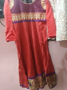 Elegant Embroidered Kurta