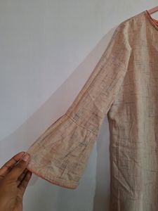 Beautiful Cream Kurta With Sleeve Design