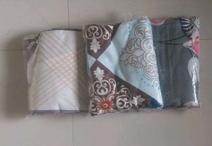 Double Bedsheets With 2 Pilow Covers