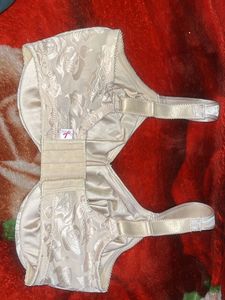 Pretty Bra