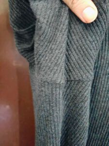H&amp;M Ribbed Knit Top
