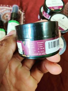 Pilgrim Skincare Set