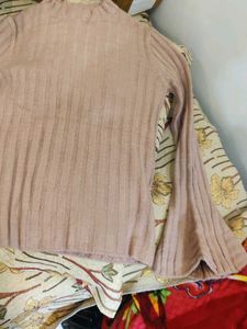 Ribbed Bell Sleeve Top