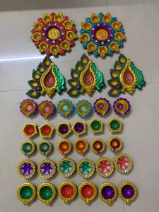 Diya set for Diwali