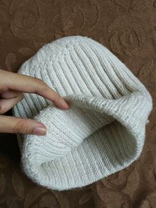🆕️❤️ Off White Floral Cap