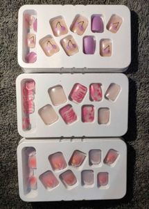 Press-On Nail Set