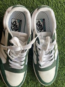 VANS Green &amp; White