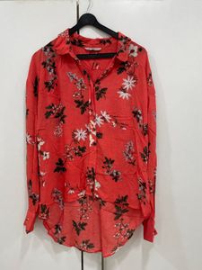🌺 SUNSHINE VIBES! Flowy Floral High-Low Shirt 🧡
