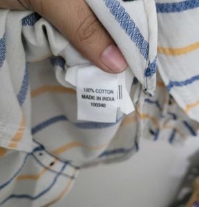 Men Slimfit White Striped Cotton Shirt