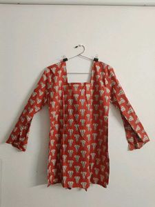 Elegant Printed Short Kurta