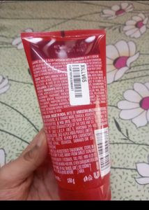 Lakme Blush &amp; Glow Face Wash