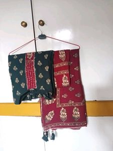 Dark Green &amp; Maroon Kurta Set