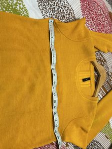 Mustard Sweatshirt