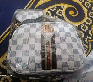 Attractive Trendy Women Sling Bags