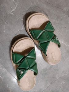 Slipper