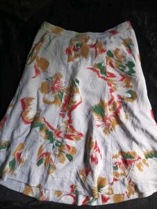Floral Print Skirt With Side Pockets