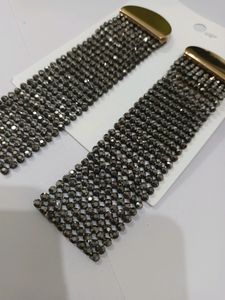 H&amp;M long light weighted earrings....long