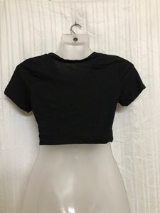 Black Stylish Crop Top